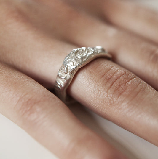 IMPRINTED BAND {silver}