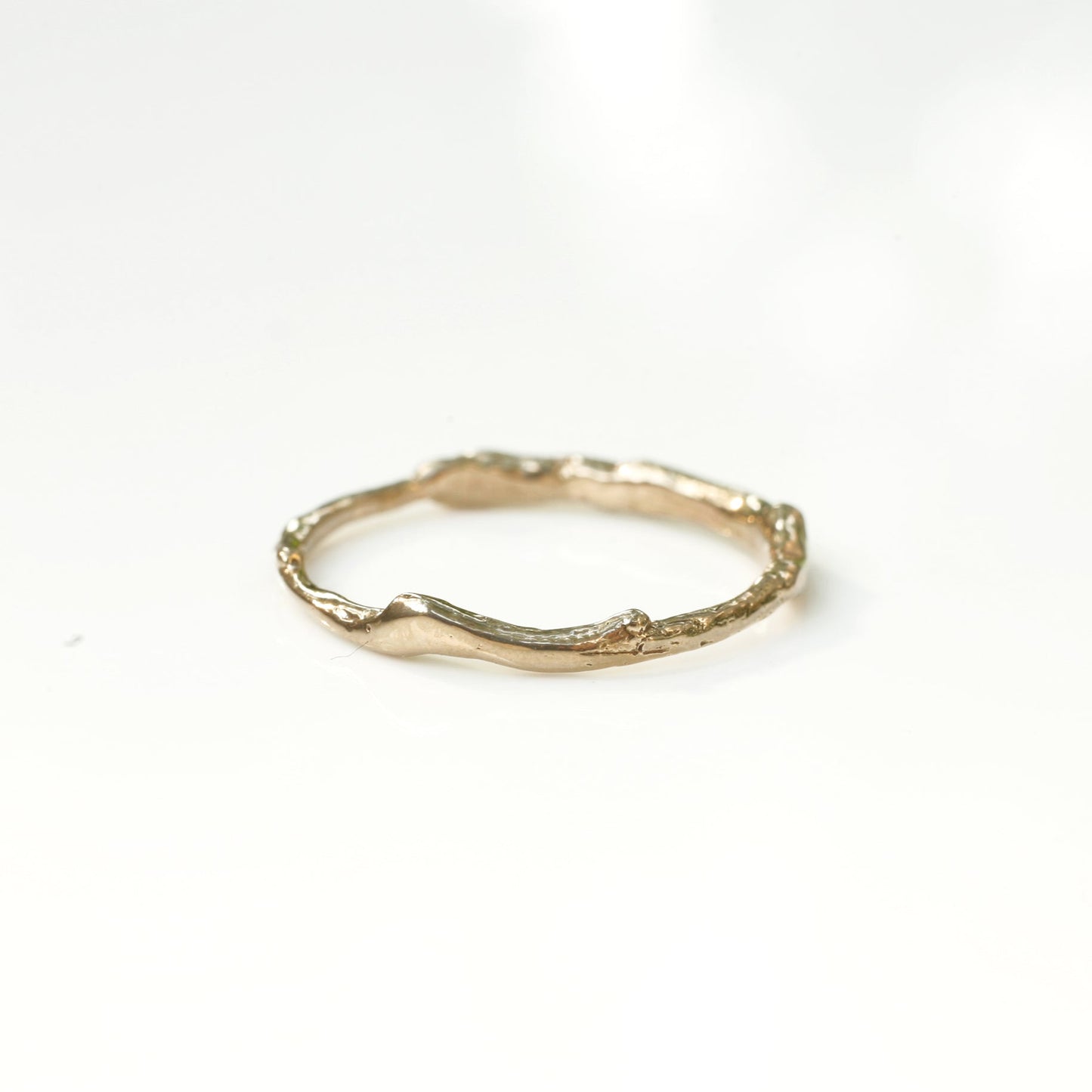 Thin branch ring