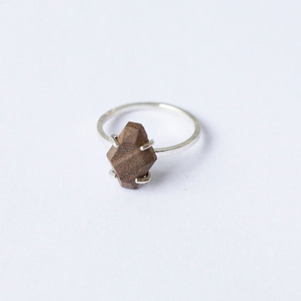 SOLITAIRE {wood ring}
