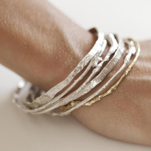 IMPRINTED BANGLE {silver}