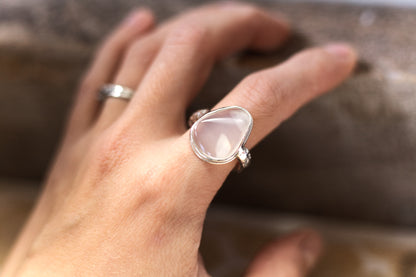 White Agate Imprinted Ring